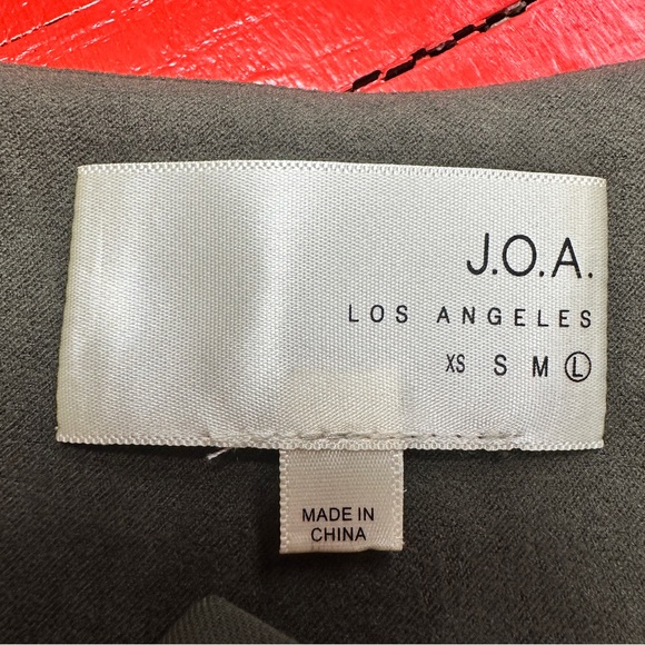 JOA LAS ANGELAS SHORT SLEEVE FAUS SUADE HUNTER OLIVE GROMMET LACE TIE - Picture 3 of 5